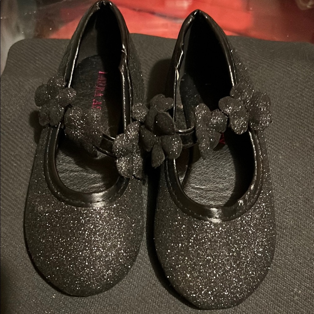 Black Dress Shoes with Strap and Decorative Bow